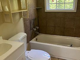 802 Nancy St, Tuskegee, Al 36083 in Tuskegee, AL (Photo 3 of 7)