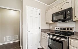 Don'T Miss Out on This Move in Dearl  in Southaven, MS (Photo 4 of 10)