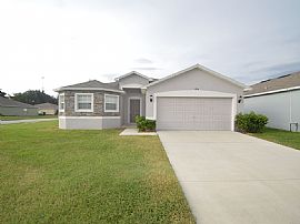 1704 Wallace Manor Loop, Winter Haven, Fl 33880 in Winter Haven, FL