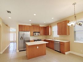 2395 Caraway Dr, Venice, Fl 34292 . Nice House in Venice, FL (Photo 5 of 11)