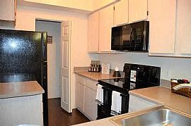 Beautiful 1 Bedroom Apartment  in Springdale, AR (Photo 4 of 5)