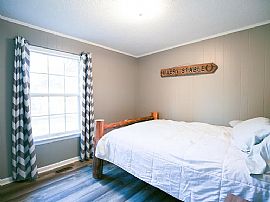 221 Poplar Dr, Rainsville, Al 35986 in Rainsville, AL (Photo 6 of 7)