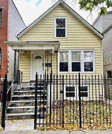2429 N Francisco Ave, Rent Is $750 and Deposit Is $750 in Chicago, IL