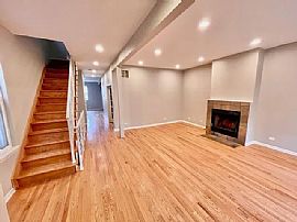 2429 N Francisco Ave, Rent Is $750 and Deposit Is $750 in Chicago, IL (Photo 4 of 5)