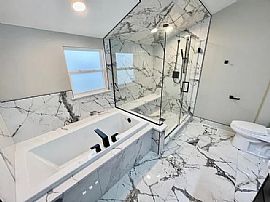 2429 N Francisco Ave, Rent Is $750 and Deposit Is $750 in Chicago, IL (Photo 5 of 5)