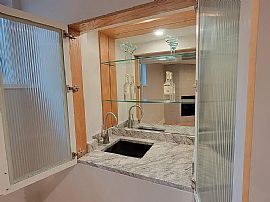 1629 N Vine St, Rent Is $1000 and Deposit Is $1000 in Chicago, IL (Photo 3 of 11)