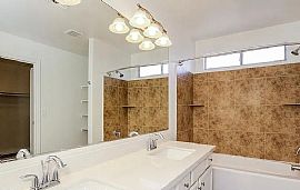 House For Rent in Phoenix, AZ (Photo 6 of 10)