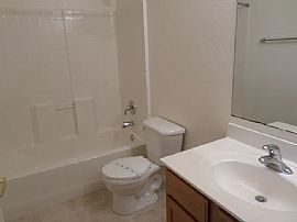 959 S Tucana Ln, Gilbert, Az 85296 in Gilbert, AZ (Photo 11 of 12)