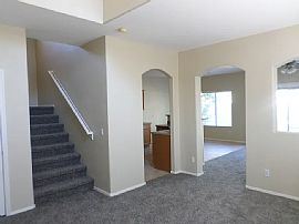 959 S Tucana Ln, Gilbert, Az 85296 in Gilbert, AZ (Photo 3 of 12)