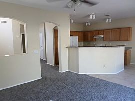 959 S Tucana Ln, Gilbert, Az 85296 in Gilbert, AZ (Photo 4 of 12)