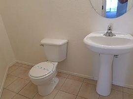 959 S Tucana Ln, Gilbert, Az 85296 in Gilbert, AZ (Photo 7 of 12)