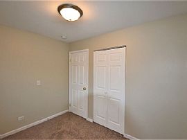 1673 Wrightwood Ct, Glendale Heights, Il 60139 . Perfect House in Glendale Heights, IL (Photo 7 of 10)