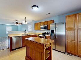 564 Falling Leaf Way, Mascoutah, Il 62258 . Comfortable House in Mascoutah, IL (Photo 3 of 11)