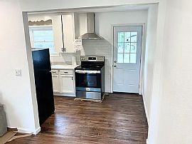 Beautiful Property For Rent, Pets Allowed and Also Available To in Dallas, TX (Photo 12 of 12)