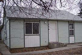 3 BDR Duplex in Nampa, ID