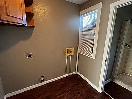 1222 E Lemon St, Lakeland, Fl 33801 in Lakeland, FL (Photo 11 of 12)