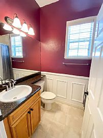 7695 Sw 25th Ave, Gainesville, Fl 32608 in Gainesville, FL (Photo 8 of 12)