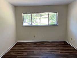 620 Pine Ridge Pl, Raleigh, Nc in Raleigh, NC (Photo 9 of 11)