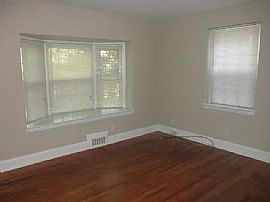 3609 Kenmar Rd, Baltimore, Md in Baltimore, MD (Photo 5 of 11)