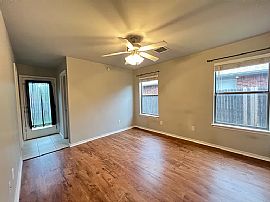 11113 Sw 5th St, Yukon, Ok in Yukon, OK (Photo 3 of 12)