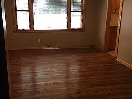 1207 Hoover St, Great Bend, Ks in Great Bend, KS (Photo 6 of 12)