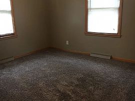 1207 Hoover St, Great Bend, Ks in Great Bend, KS (Photo 9 of 12)