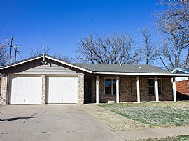 2018 71st St, Lubbock, Tx in Lubbock, TX