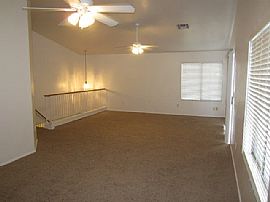 1312 S Palomino Creek Dr, Gilbert, Az in Gilbert, AZ (Photo 4 of 12)