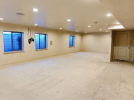 11114 S Aspen Gate Ct, South Jordan, Ut  in South Jordan, UT (Photo 9 of 12)