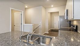 3087 Nw Irvinedale Dr, Ankeny, Ia 50023 . Charming House in Ankeny, IA (Photo 2 of 8)