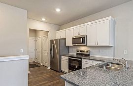 3087 Nw Irvinedale Dr, Ankeny, Ia 50023 . Charming House in Ankeny, IA (Photo 3 of 8)