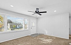 2818 5th Ave, Council Bluffs, Ia 51501 . Home Sweet Home in Council Bluffs, IA (Photo 5 of 10)