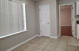 9121 Sebring Dr, Pensacola, Fl 32506 in Pensacola, FL (Photo 6 of 12)