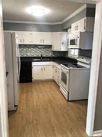 3524 Clover Hills Dr, Bettendorf, Ia 52722 . Nice House in Bettendorf, IA (Photo 7 of 12)