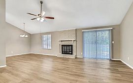 Stunningly Renovated 3 Bedroom 2 Bathroom in Tucker, GA (Photo 10 of 12)