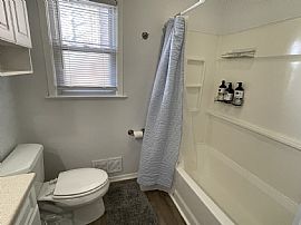 Fully Furnished 4 Bedroom,2 Full Bath in Rochester, NY (Photo 8 of 12)