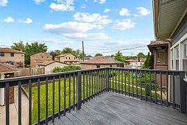 Big Beautiful Bungalow in Beverly! in Chicago, IL (Photo 12 of 12)