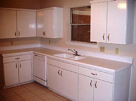 Spacious home in Westbury in Houston, TX (Photo 5 of 6)