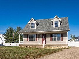 286 Stellar Dr, Shepherdsville, Ky 40165 For Rent in Shepherdsville, KY (Photo 2 of 10)