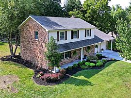 106 Carey Ln, Elizabethtown, Ky 42701 . Home Sweet Home  in Elizabethtown, KY (Photo 3 of 12)