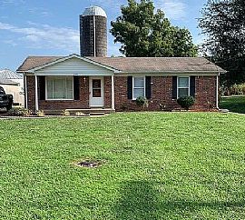 204 Joy Ave, Mount Washington, Ky 40047 . Lovely House in Mount Washington, KY