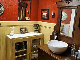 35 Avenue C, Mc Gill, Nv in Mc Gill, NV (Photo 4 of 12)