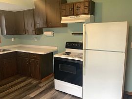 1624 Baxter Ave, Superior, Wi 54880 in Superior, WI (Photo 5 of 12)