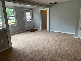 401 Poplar St, Graham, Nc in Graham, NC (Photo 8 of 11)