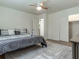 8024 Charlotte Pike, Nashville, Tn in Nashville, TN (Photo 9 of 12)