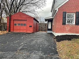 57 River Ave, South Kingstown, Ri 02879 in South Kingstown, RI (Photo 12 of 12)