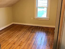 375 High St, Wakefield, Ri 02879 in Wakefield, RI (Photo 2 of 12)