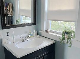 375 High St, Wakefield, Ri 02879 in Wakefield, RI (Photo 9 of 12)