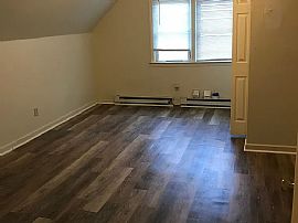 100 Forestville Ave, Plainville, Ct 06062 in Plainville, CT (Photo 7 of 12)