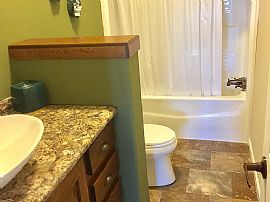 38 Orchid Ln, Sylacauga, Al in Sylacauga, AL (Photo 6 of 10)